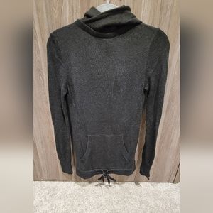 Lululemon Pullover Hood Sweater Charcoal Color Size 2